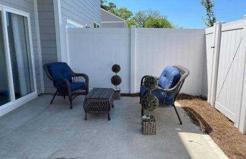 Embrace the Harmony of Nature and Urban Living - Foto 23