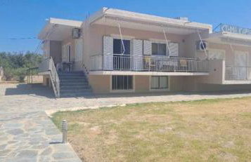 Κτήμα Καρνέση - Photo 2