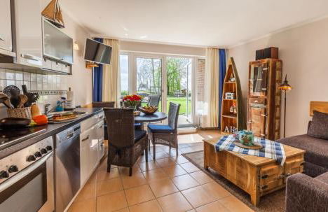 4 Sterne-Terrassen-Fewo "Heimathaven" direkt am Ostseestrand inkl Schwimmbad - Foto 1