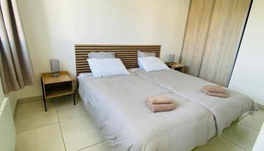 T4 65m avec garage à 10 min à pied du centre ville - Foto 3