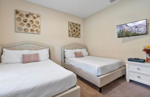 Amazing 5BD and 4BH 6 miles from Disney - Foto 14