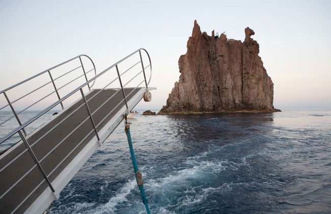 Day Trip to Stromboli & Panarea - Foto 1