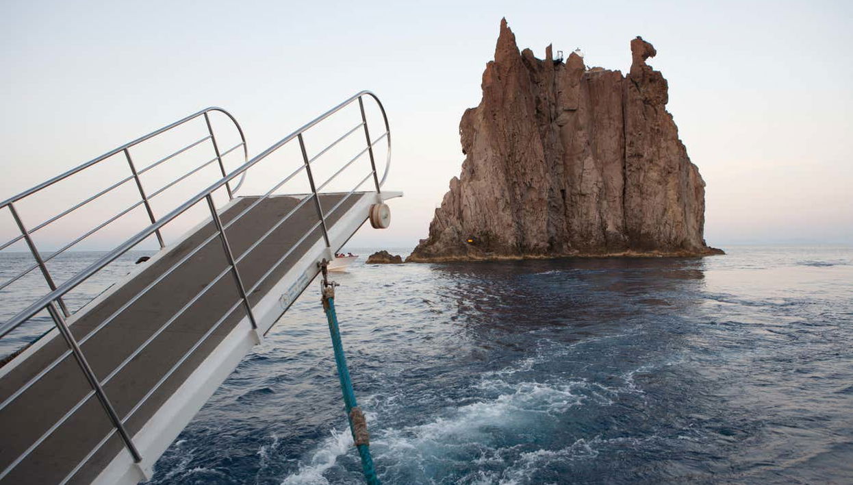 Profitez de la balade en bateau dans le nord de la Sicile