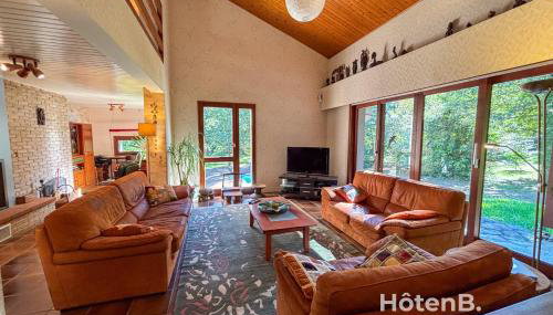 Villa Les Chabannes Pool Billiards & Leisure - Foto 4