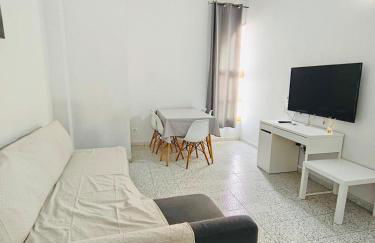 TABLERO 201, ACOGEDOR Apto 6 pax cerca PLAYA DEL INGLES - Foto 1