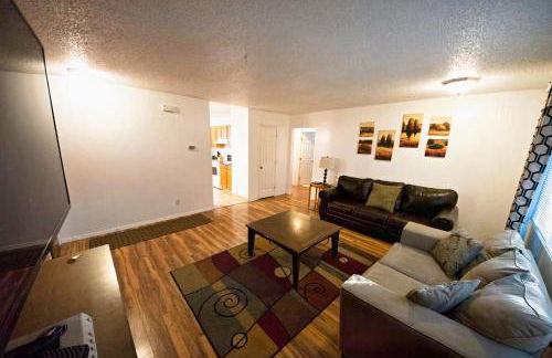 Stay Anchorage! Furnished Two Bedroom Apartments With High Speed WiFi - Foto 46