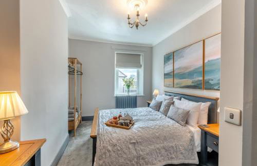 Hidden Gem - Photo 2