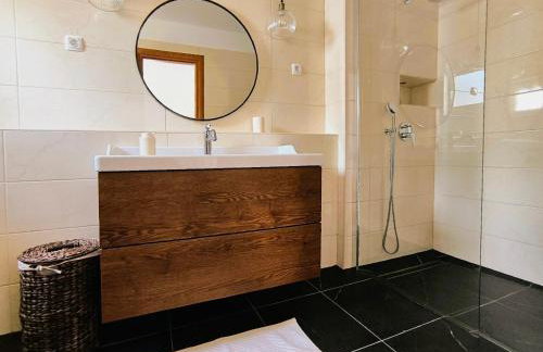 Limun House - Photo 25