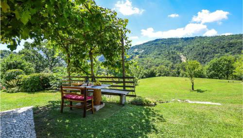 3 Bedroom Nice Home In Borgo Valbelluna - Foto 2