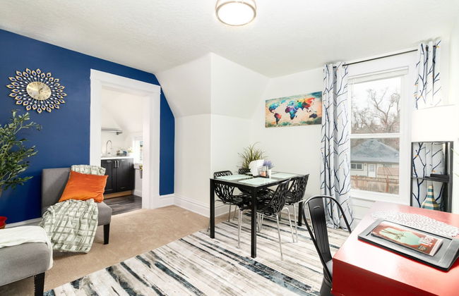 Charming Apt With King Bed in the Heart of SLC - Photo 1