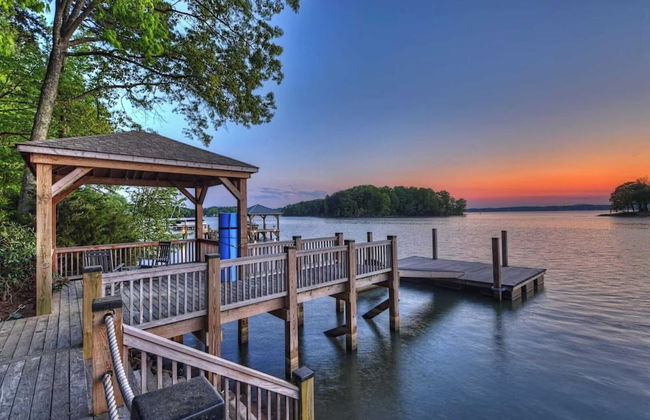 Private Dock, Hot Tub, Game Room, Firepit Sunset Shores Resort The Homestead - Foto 13