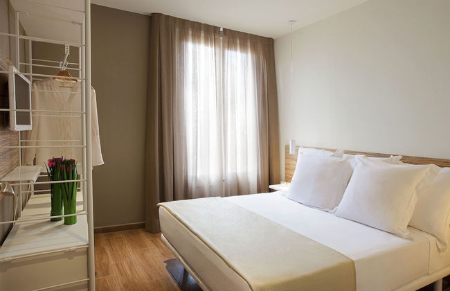 Milà Apartamentos Barcelona - Foto 4