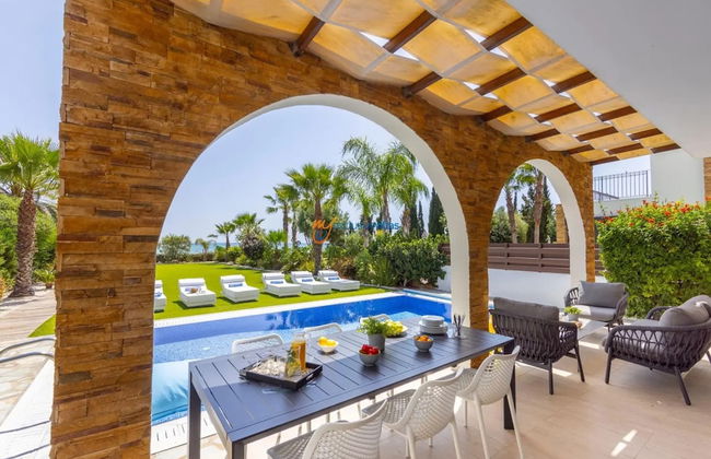 Ayia Napa Seafront Ionion Villa H5 - Photo 20