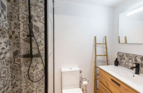 Le Repaire des Écureuils - Appt avec terrasse - Foto 4