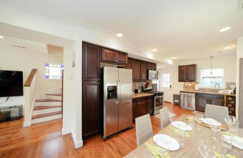 383 - 3BR Quincy - Chic House near Adams Park - Foto 57