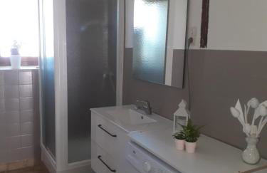 DANS LA MAISON D'A COTE - Foto 9