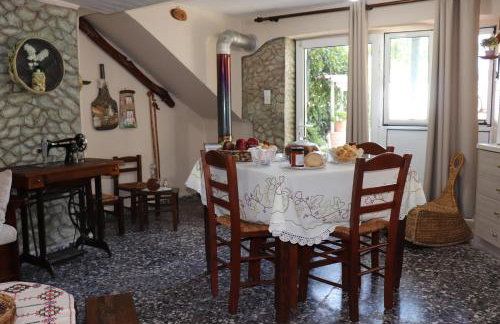 Mary's house - Photo 58