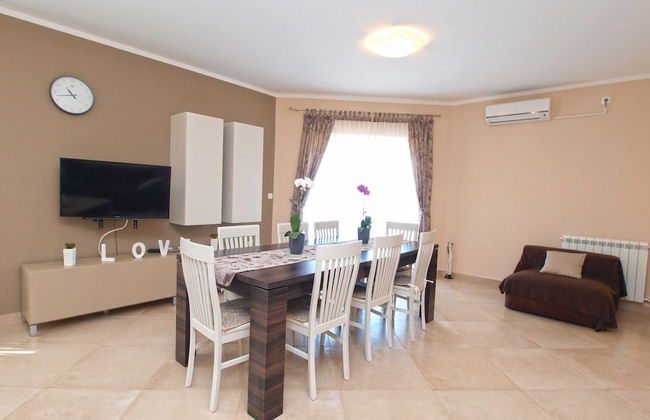 Apartment 1386 - Photo 11