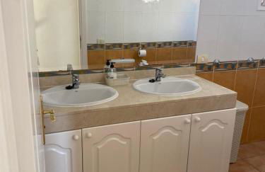 Casa Mariben, Vacation Rental home Vv 3 Bedrooms private pool with sea views - Foto 25