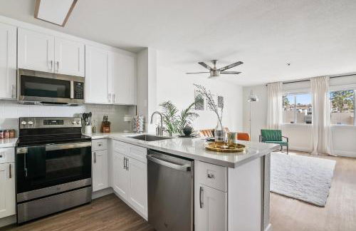 Modern 1BD in La Jolla Mountain City Views Free Parking - Foto 5