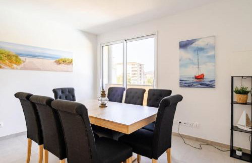 Newly Built Apartment with Pool, Walk to the Beach - Foto 37