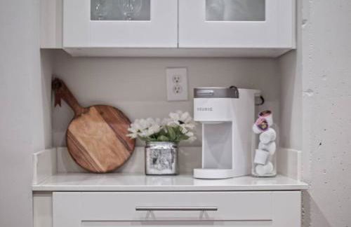 4Bedroom/ 2bath 2100sq ft Thorton Park Master Suite - Foto 13