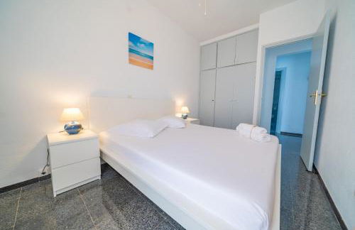 HomeHolidaysRentals Himalaia - Costa Barcelona - Photo 18