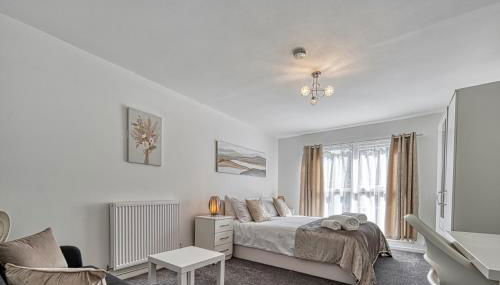 Central Nottingham 3 bed house with Driveway - Foto 2, towels, wardrobe