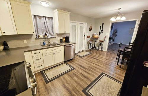 Pool Theater Convenient Location 4bedroom2 bath - Foto 7