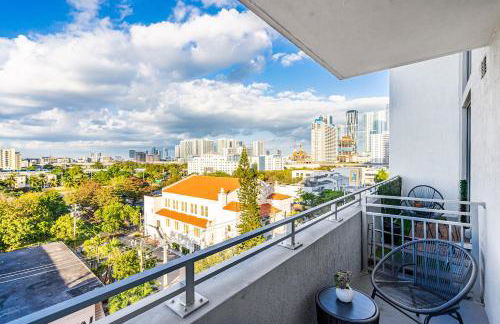 Gorgeous 3-Bed Retreat Mins from Bayside and Parking - Photo 23