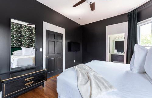 Bourbon Suites -Foodies -Bourbon -2 Living Rooms - Foto 22