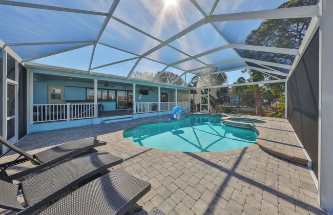 Waterfront Pool House w/ Heated Pool! - Foto 22