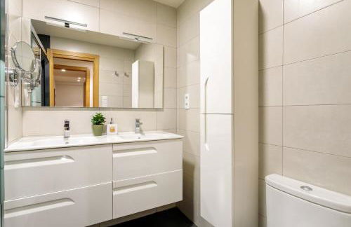 Maikran Signature Exclusive Town Hall Apartment - Foto 22