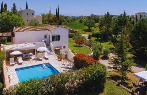 Tulip House Pool Villa in Corfu - Foto 2