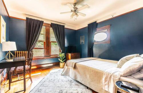 Charming Room in Historic BnB with Parking - Rm 5 - Foto 1