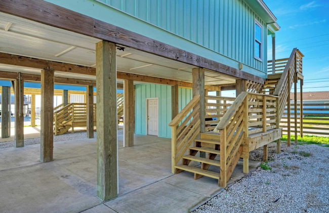 Balcony w/ Bay View Shared Pool + Boat Dock Fat Flounder by Avantstay - Foto 29