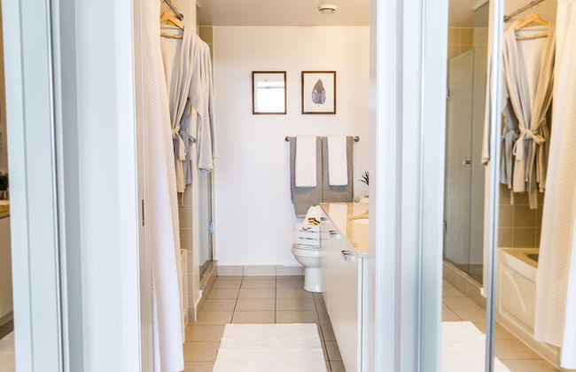 QuickStay - Luxury on Bay St. (Yonge & College) - Foto 64