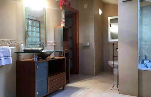 Spacious Villa in Alforja with Private Pool, Mountain View - Foto 34