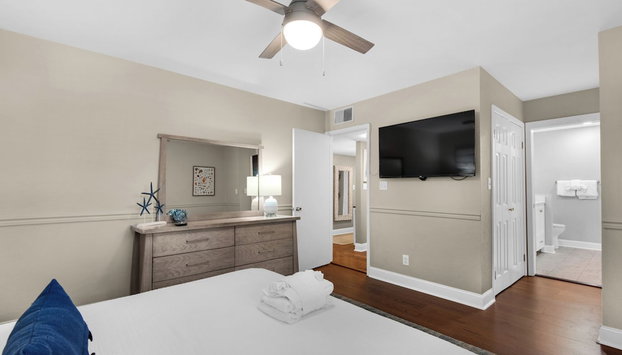 Sleeps 8 w/ Resort Pools, Tennis, Golf & Beach Access + Attraction Tickets! - Foto 5, Habitación