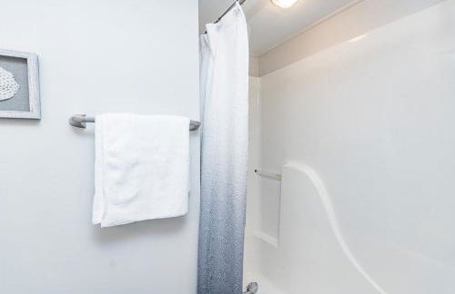 5br w community Pool close to North Hills! - Foto 29