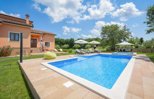 Two-Bedroom Holiday Home In Tinjan - Foto 9