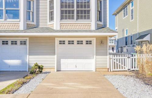 Balcony View, Updated Interior, Close to the Beach! - Foto 44