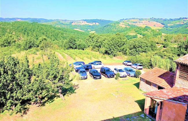 Umbrian Farmhouse Retreat With Private Pool and Garden - Foto 28