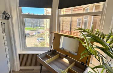 No 3 ,luxury 2 bed 1st floor apartment with free parking,Lytham St Annes - Foto 8