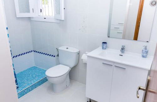 Villa El Arenal a 3 min de la Playa - Foto 23