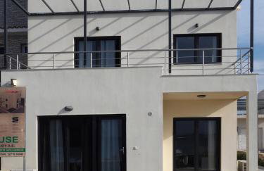 Melissinos Beachfront Apartments - Foto 77