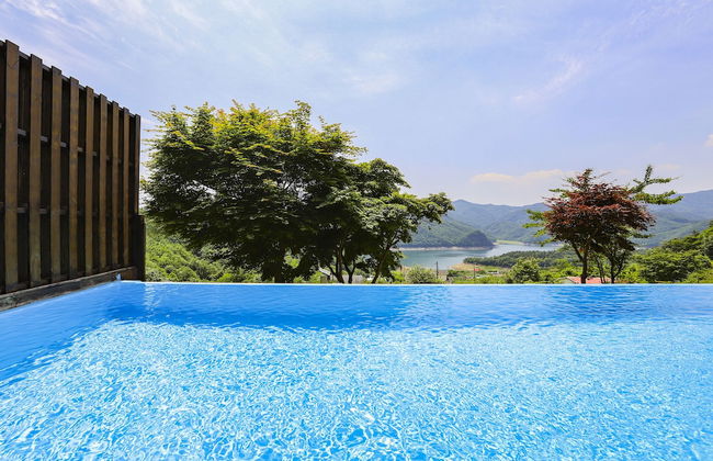 Penatess Pool Villa - Foto 14