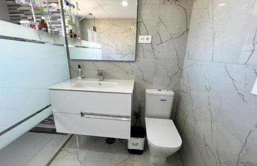 Luxury three bedroom apartment at Estepona - Photo 29