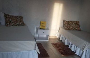 Hospedaria Recanto das Flores, perto Thermas - Foto 12