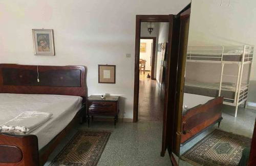 “Il Centro” Nel cuore, a due passi dal mare - Photo 4